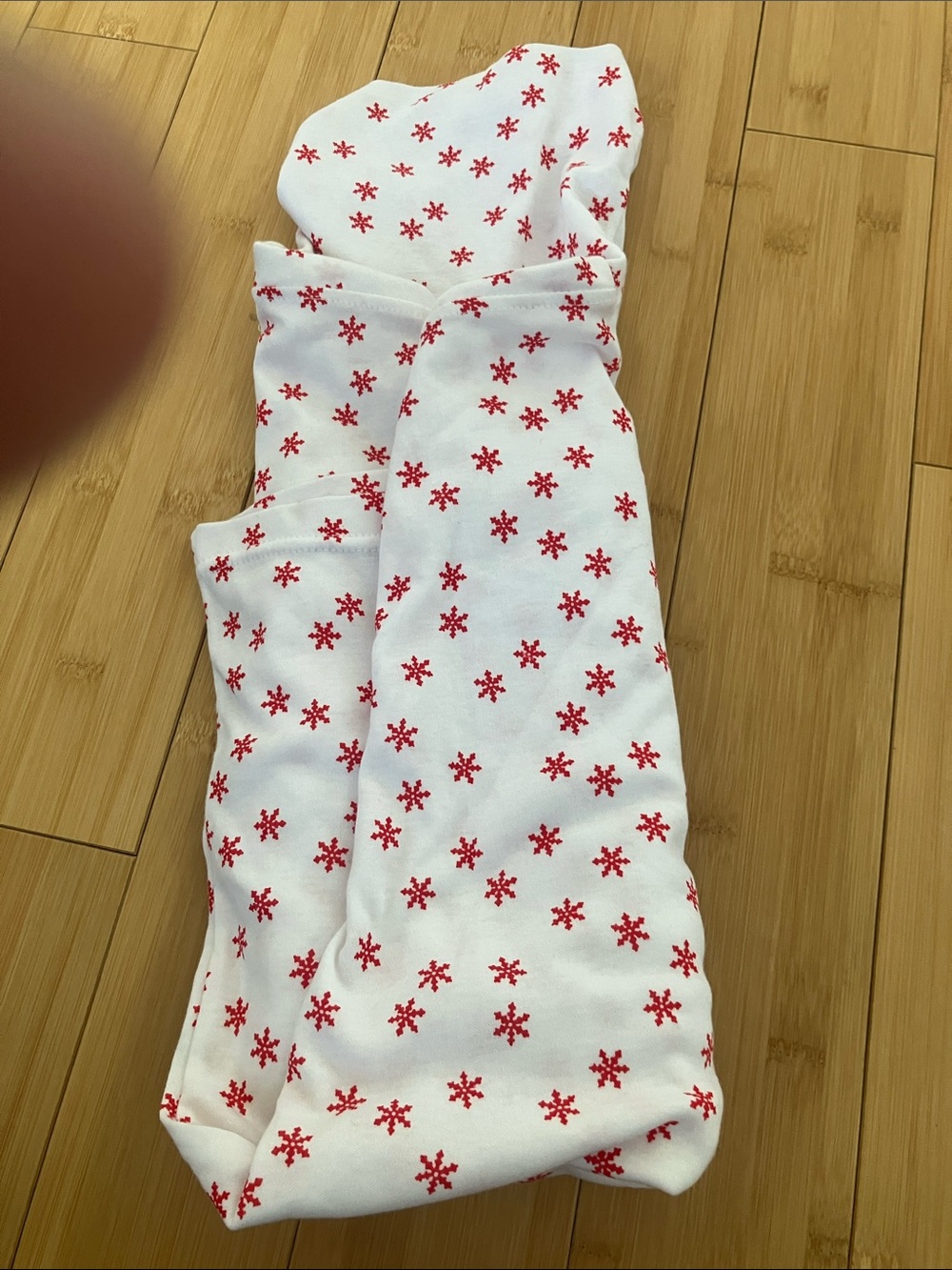 Women’s White Mock Neck Top with Red Daisy Print - Picture 10 of 10